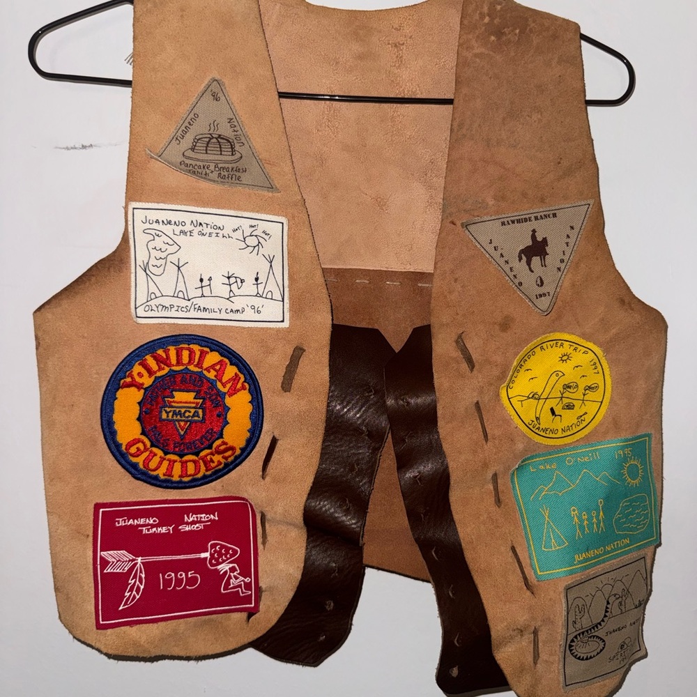 Rare Vintage Suede Patch Vest – 1990s Camp Americana
